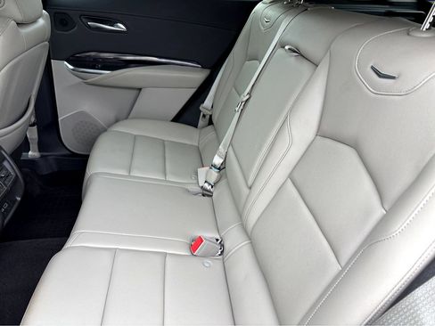 Used 2019 Cadillac XT4 Luxury w/ Trailering Package image 17