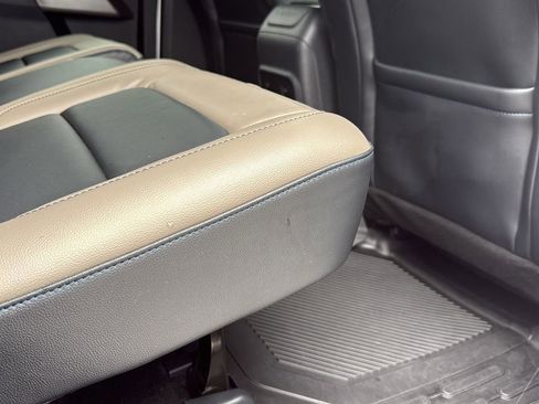 Used 2022 Ford Bronco Wildtrak image 27