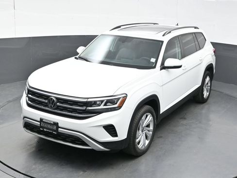 Used 2023 Volkswagen Atlas SE w/ Panoramic Sunroof Package AWD/4WD image 38