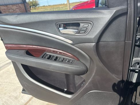 Used 2016 Acura MDX FWD image 23