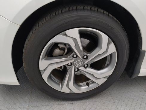Used 2019 Honda Accord EX-L image 31