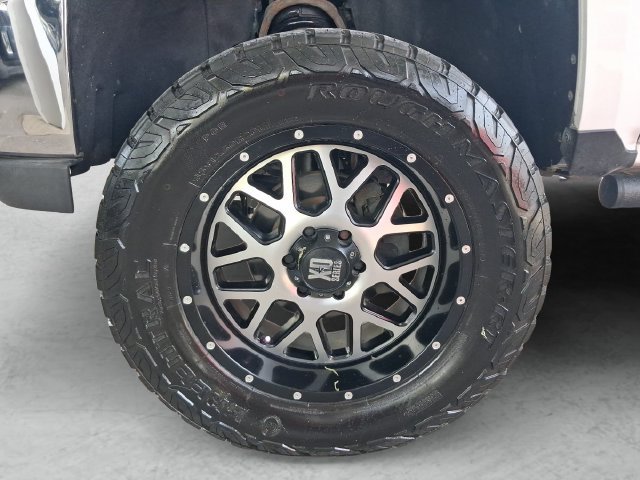 Used 2018 Chevrolet Silverado 1500 LT w/ Texas Edition RWD image 29