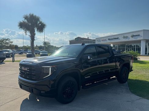 New 2026 GMC Sierra 1500 Elevation w/ Elevation Premium Package image 4