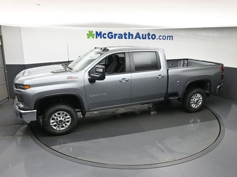 New 2026 Chevrolet Silverado 2500 LT w/ Convenience Package AWD/4WD image 18