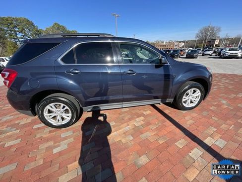 Used 2017 Chevrolet Equinox LT w/ Convenience Package image 36