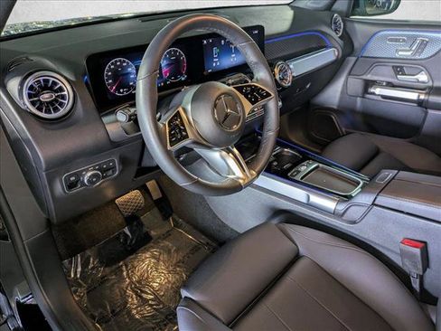 Certified 2025 Mercedes-Benz GLB 250 image 24