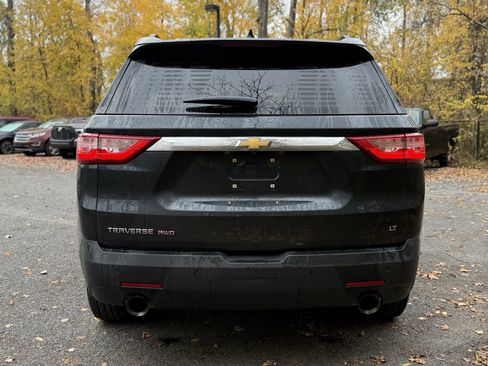 Used 2019 Chevrolet Traverse LT image 10