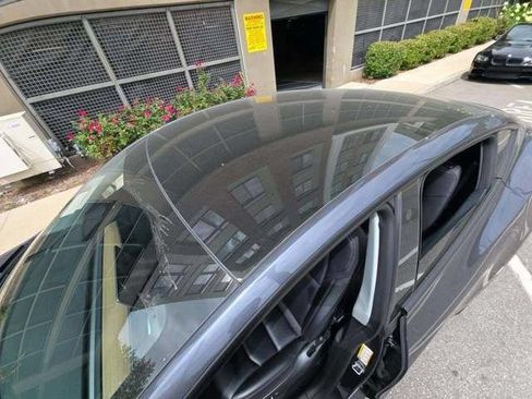 Used 2023 Tesla Model Y Long Range AWD/4WD image 8