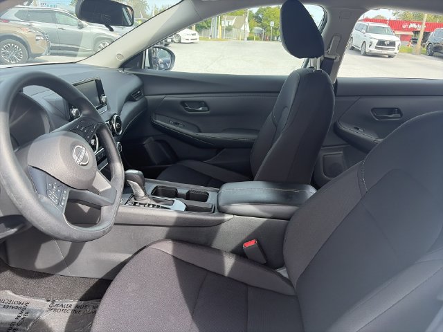 Used 2025 Nissan Sentra S FWD image 14