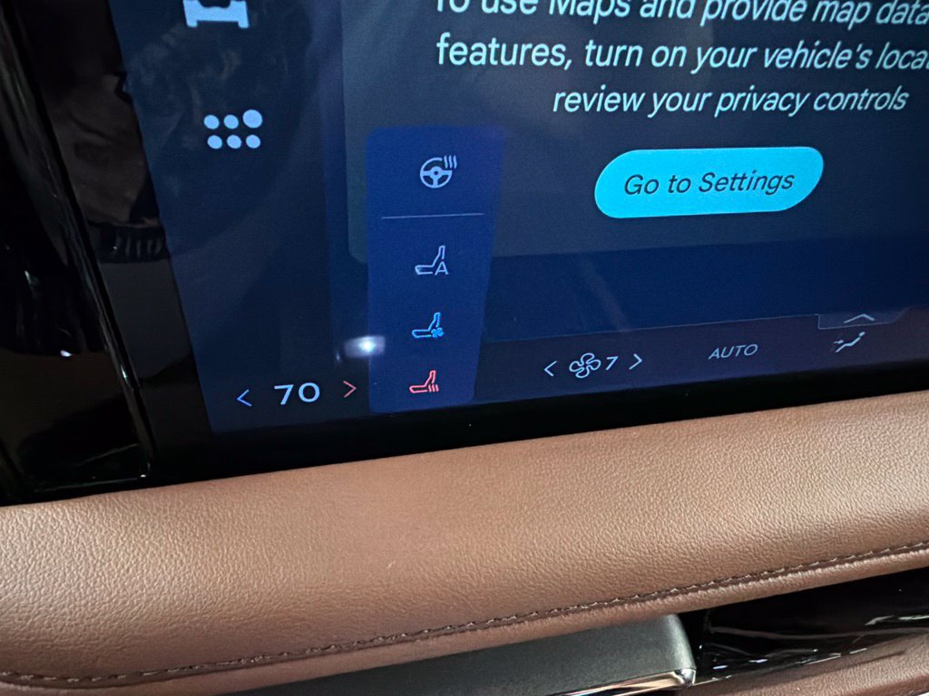 New 2027 Lincoln Aviator Reserve AWD/4WD image 13