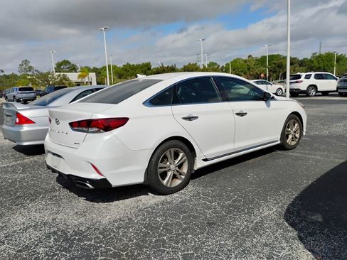 Used 2019 Hyundai Sonata Sport image 3