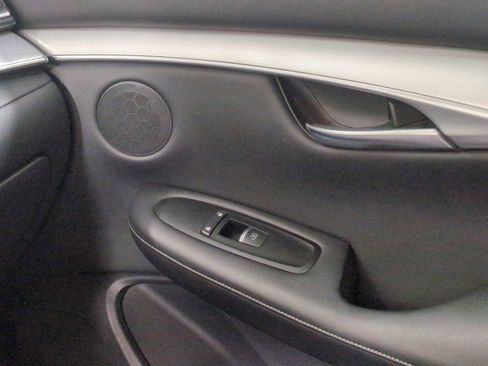 Used 2020 INFINITI QX50 Luxe w/ Navigation Package image 37