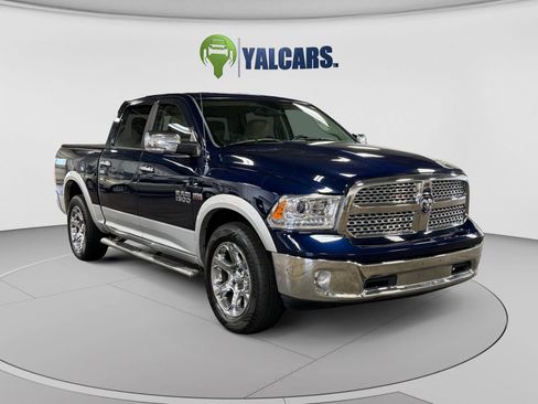 Used 2013 RAM 1500 Laramie w/ Convenience Group AWD/4WD image 7