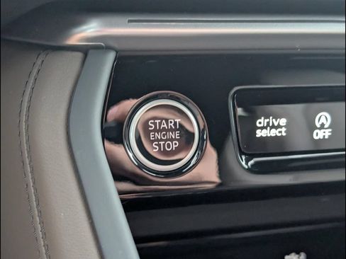 Certified 2025 Audi Q5 Premium Plus AWD/4WD image 17