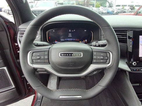 Used 2023 Jeep Wagoneer Series II AWD/4WD image 22