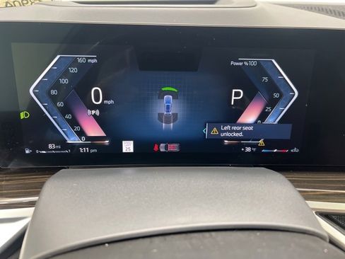 Used 2024 BMW X7 xDrive40i image 24