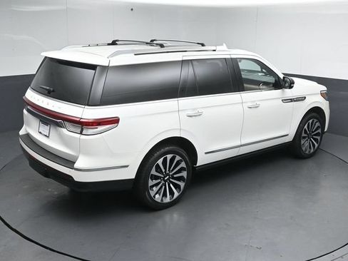 Certified 2023 Lincoln Navigator Reserve AWD/4WD image 53
