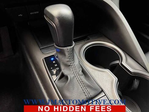 Used 2023 Toyota Camry SE FWD image 31