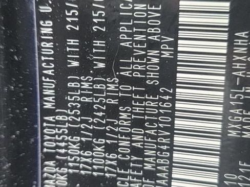 Used 2024 Toyota Corolla Cross L image 31