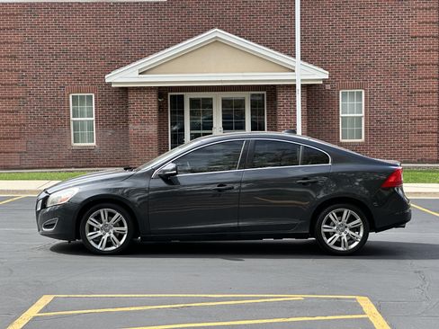 Used 2012 Volvo S60 T6 AWD/4WD image 8