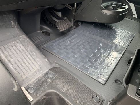 New 2024 RAM ProMaster 2500 w/ Safety Group image 18