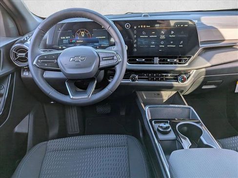 New 2026 Chevrolet Equinox LT image 14