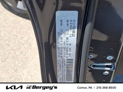 Used 2019 Jeep Cherokee High Altitude AWD/4WD image 27