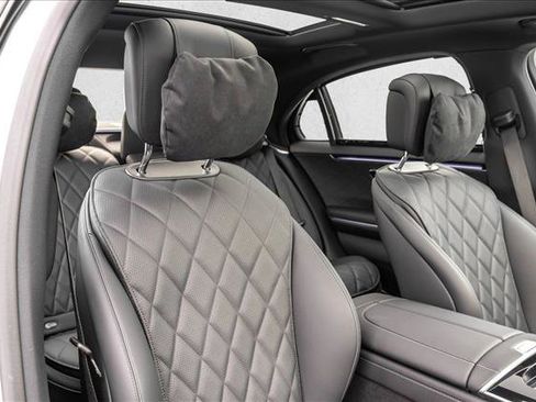 New 2026 Mercedes-Benz S 580 4MATIC Sedan image 28