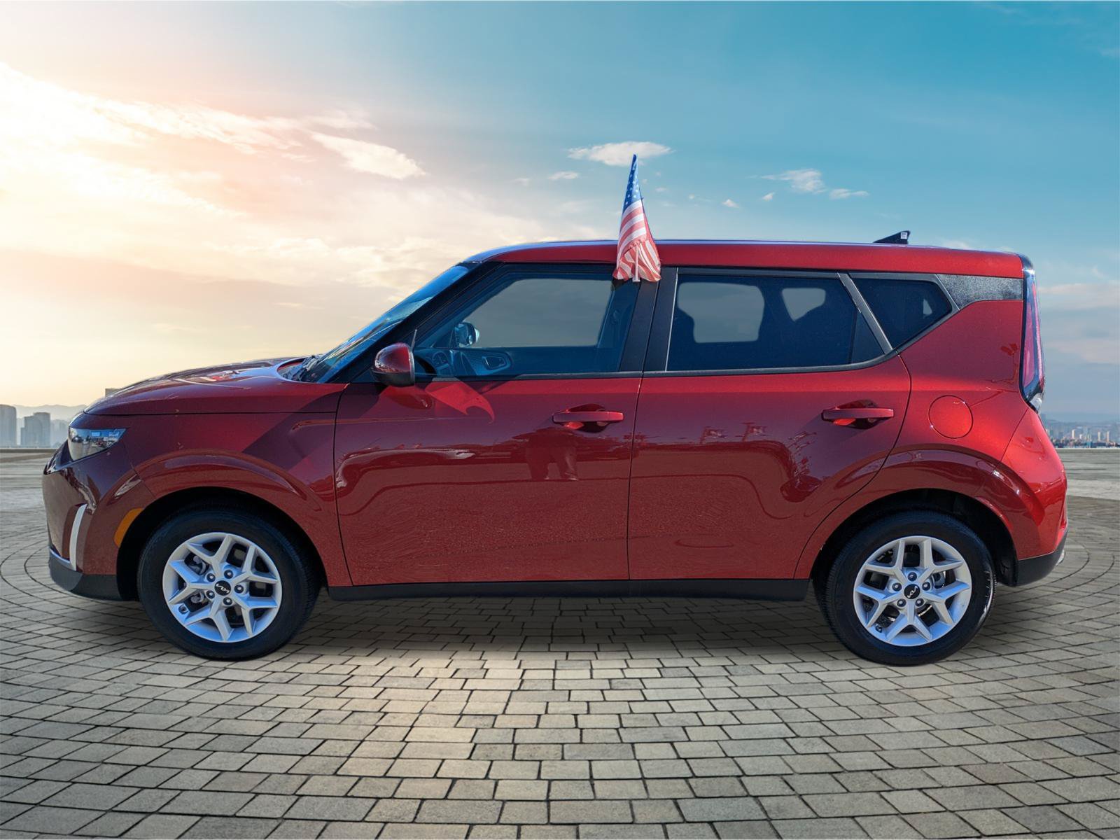 Used 2025 Kia Soul LX w/ LX Technology Package FWD image 8