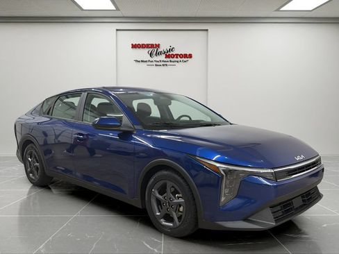 Used 2025 Kia K4 FWD image 1