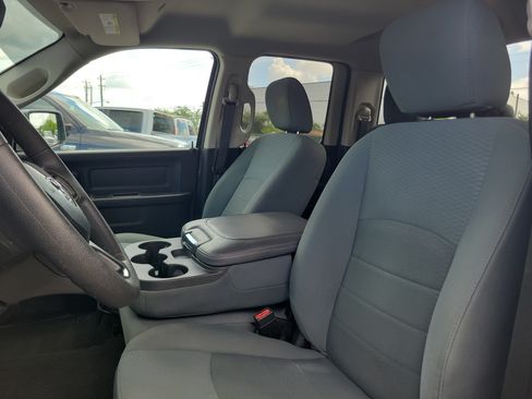 Used 2019 RAM 1500 Tradesman w/ Tradesman SXT Package RWD image 12