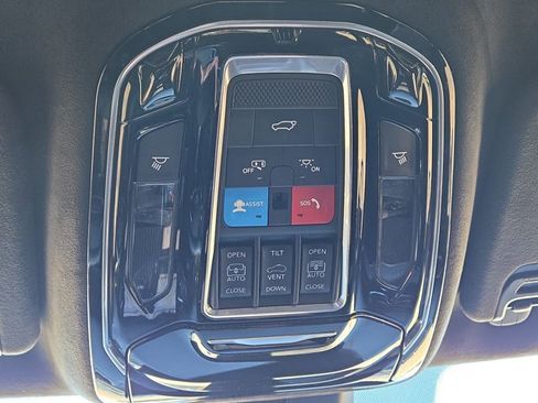 New 2024 Jeep Grand Wagoneer Series III w/ Rear Seat Video Group 1 image 35