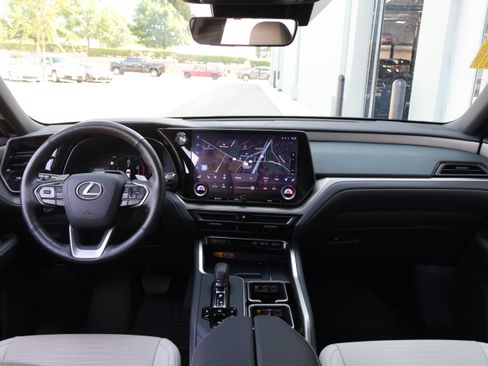 Used 2026 Lexus TX 350 AWD w/ Technology Package image 29
