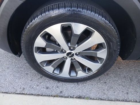 Used 2022 Kia Telluride EX w/ EX Premium Package image 49