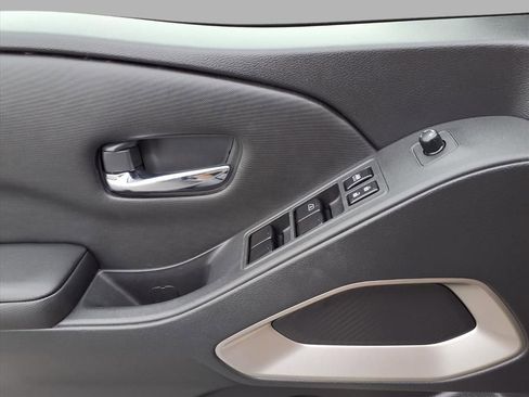 Certified 2023 Nissan Frontier SV image 15