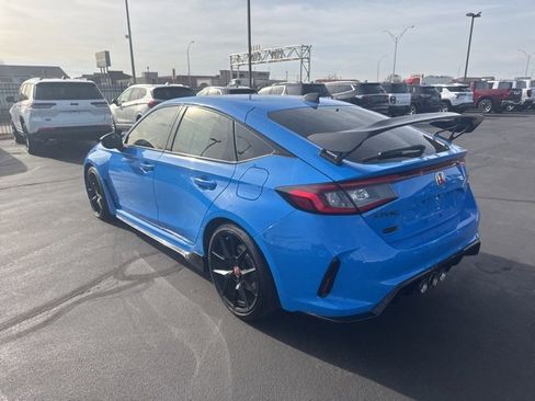 Used 2024 Honda Civic Type R image 5