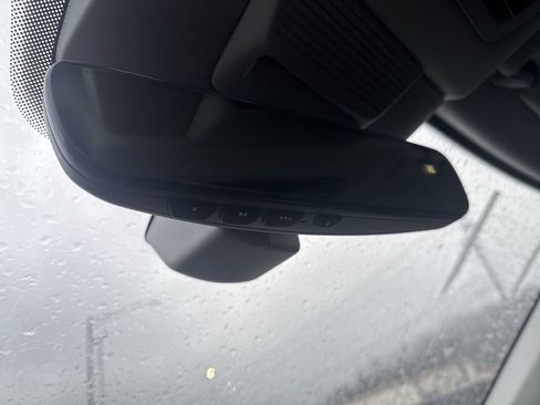 New 2026 Volkswagen Tiguan SE image 34