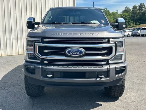 Used 2022 Ford F350 Platinum w/ FX4 Off-Road Package AWD/4WD image 3