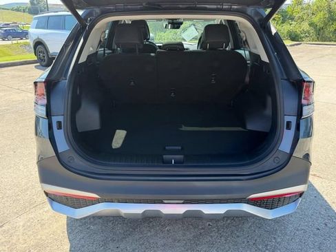 Certified 2025 Kia Sportage EX w/ EX Premium Package AWD/4WD image 5