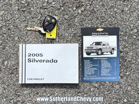 Used 2005 Chevrolet Silverado 2500 LS w/ Skid Plate Package AWD/4WD image 36