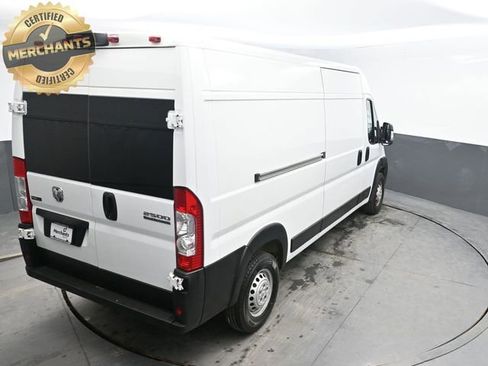 Used 2023 RAM ProMaster 2500 FWD image 31