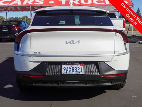 Used 2022 Kia EV6 Light image 8