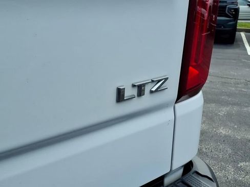 Used 2024 Chevrolet Silverado 1500 LTZ AWD/4WD image 21
