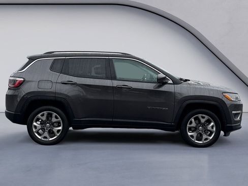 Used 2021 Jeep Compass Limited image 6