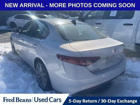Used 2023 Alfa Romeo Giulia Ti image 4