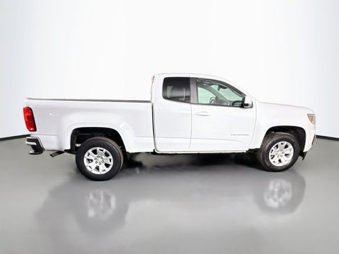 Used 2022 Chevrolet Colorado LT w/ Fleet Safety Package RWD image 11