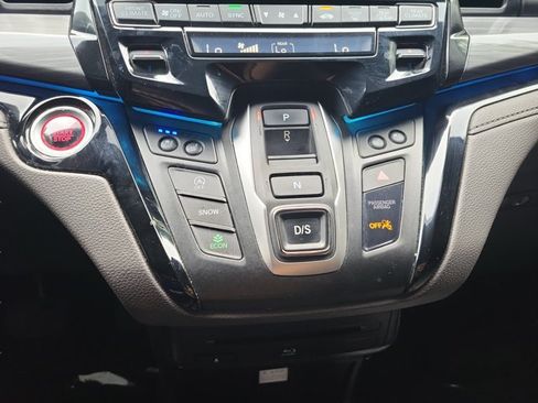 Used 2022 Honda Odyssey Elite image 36