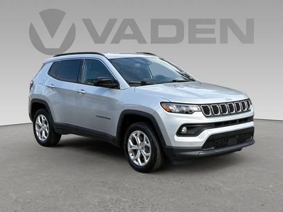 Used 2024 Jeep Compass Latitude