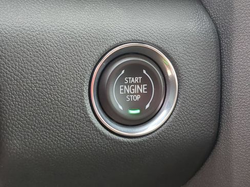 Used 2026 GMC Acadia Elevation w/ Black Edition FWD image 17