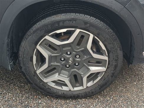 Used 2021 Hyundai Santa Fe Limited image 13